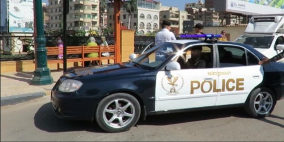 الداخلية تواصل تطوير شرطة النجدة لتحقيق الإنتقال الفورى وسرعة الإستجابة لبلاغات المواطنين وفحصها الداخلية تواصل تطوير شرطة النجدة لتحقيق الإنتقال الفورى وسرعة الإستجابة لبلاغات المواطنين وفحصها