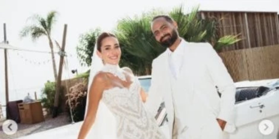 أمينة خليل تحتفل بزواجها فى اليونان بصحبة الأهل والأصدقاء.. فيديو وصور