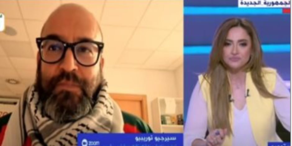 ناشط بعد الإفراج عنه بسفينة مادلين: إسرائيل منعتنا من التواصل مع سفاراتنا ناشط بعد الإفراج عنه بسفينة مادلين: إسرائيل منعتنا من التواصل مع سفاراتنا