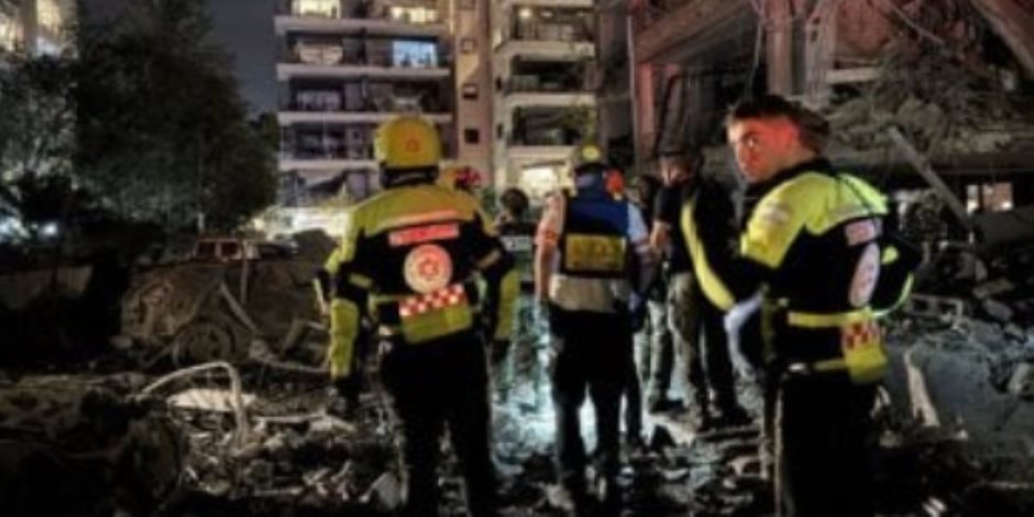 الإطفاء الإسرائيلي: نتعامل مع حوادث كبيرة ناجمة عن الهجوم الصاروخى الإيرانى الإطفاء الإسرائيلي: نتعامل مع حوادث كبيرة ناجمة عن الهجوم الصاروخى الإيرانى