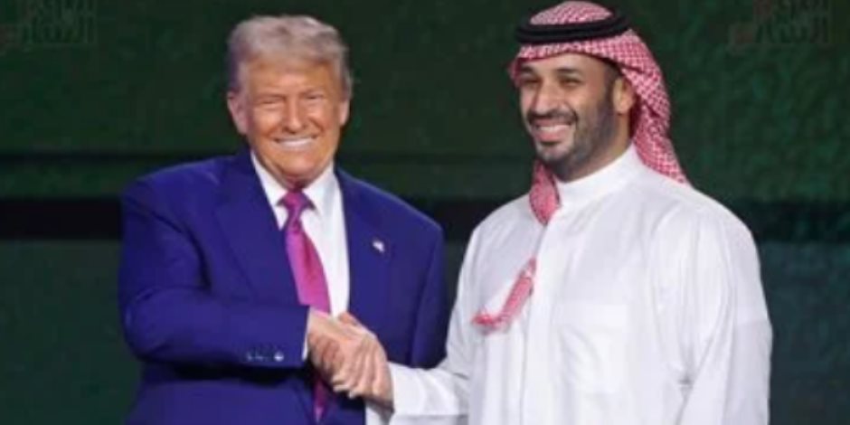 ولى العهد السعودى يبحث هاتفيا مع ترامب تطورات الهجوم الإسرائيلى ضد إيران ولى العهد السعودى يبحث هاتفيا مع ترامب تطورات الهجوم الإسرائيلى ضد إيران