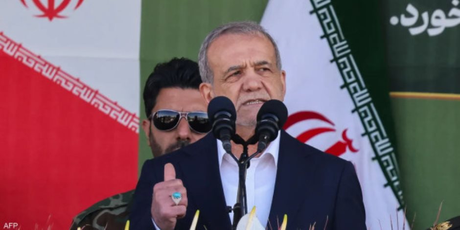 الرئيس الإيراني: إذا تجرأت إسرائيل على تكرار عدوانها فستواجه ردا أشد وأقوى الرئيس الإيراني: إذا تجرأت إسرائيل على تكرار عدوانها فستواجه ردا أشد وأقوى