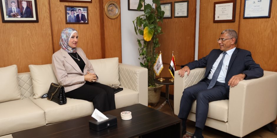 الرئيس التنفيذي لوكالة الفضاء المصرية يستقبل رئيس معهد بحوث الإلكترونيات الرئيس التنفيذي لوكالة الفضاء المصرية يستقبل رئيس معهد بحوث الإلكترونيات