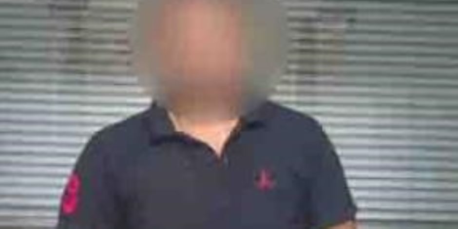 ضبط "عامل توصيل طلبات" لقيامه بالتحرش بطالبة بالقاهرة ضبط "عامل توصيل طلبات" لقيامه بالتحرش بطالبة بالقاهرة