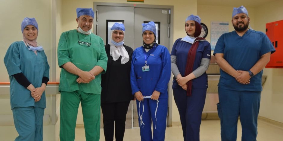 هيئة الرعاية الصحية: إنجاز طبي جديد بمجمع الإسماعيلية الطبي.. زراعة قرنية معقدة لسيدة ستينية تحت مظلة التأمين الصحي الشامل هيئة الرعاية الصحية: إنجاز طبي جديد بمجمع الإسماعيلية الطبي.. زراعة قرنية معقدة لسيدة ستينية تحت مظلة التأمين الصحي الشامل