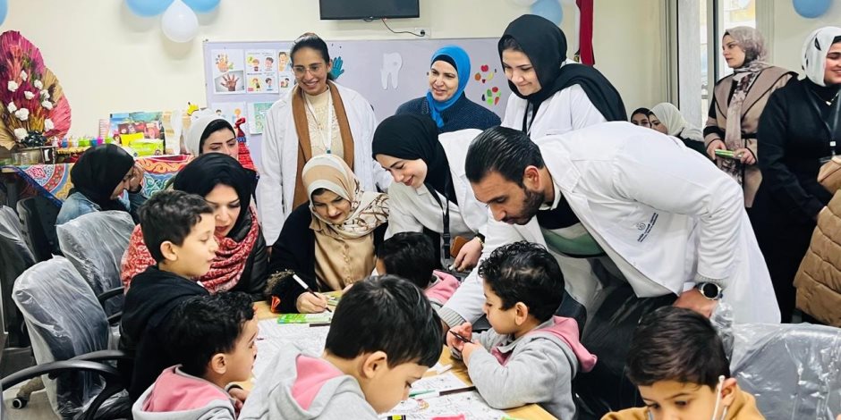 هيئة الرعاية الصحية تطلق برنامج "عيشها بصحة" لتعزيز الوقاية ونمط الحياة الصحي بمحافظات التأمين الصحي الشامل هيئة الرعاية الصحية تطلق برنامج "عيشها بصحة" لتعزيز الوقاية ونمط الحياة الصحي بمحافظات التأمين الصحي الشامل