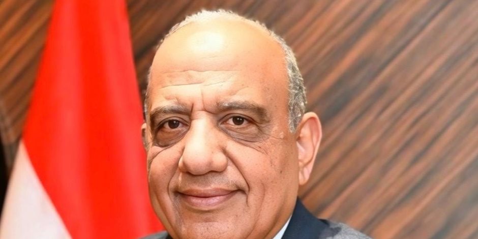 وزير الكهرباء والطاقة المتجددة يتابع ربط محطتي محولات جرزا وغرب بكر بمحافظتي الجيزة والبحر الأحمر وزير الكهرباء والطاقة المتجددة يتابع ربط محطتي محولات جرزا وغرب بكر بمحافظتي الجيزة والبحر الأحمر