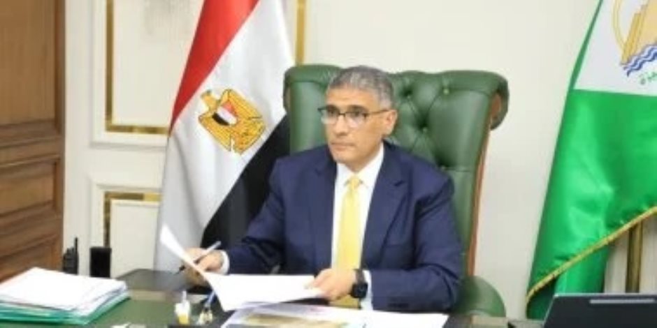 محافظ الجيزة يعتمد تنسيق الثانوية العامة بحد أدنى 225 درجة محافظ الجيزة يعتمد تنسيق الثانوية العامة بحد أدنى 225 درجة