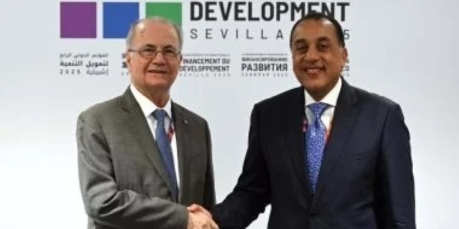 على هامش مؤتمر الأمم المتحدة .. رئيس مجلس الوزراء يلتقي نظيره الفلسطيني ويؤكد له دعم مصر الثابت والمستمر في حقوقهم المشروعة
