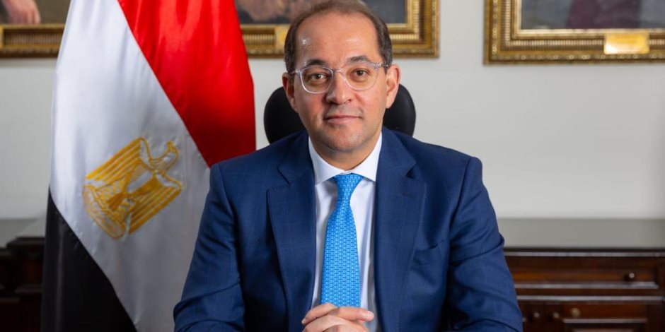 وزير المالية: بدء صرف 50% نقدًا من مستحقات المصدرين عن المشحونات ما قبل نهاية يونيه 2024 وزير المالية: بدء صرف 50% نقدًا من مستحقات المصدرين عن المشحونات ما قبل نهاية يونيه 2024