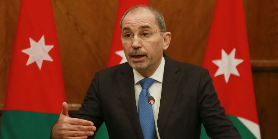 تقوّض "حل الدولتين"... الأردن يشدد على ضرورة وقف الإجراءات الإسرائيلية اللاشرعية فى الضفة الغربية تقوّض "حل الدولتين"... الأردن يشدد على ضرورة وقف الإجراءات الإسرائيلية اللاشرعية فى الضفة الغربية