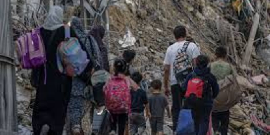الأمم المتحدة تندد بإجبار الفلسطينيين على النزوح فى غزة ويرحب بجهود الوسطاء لوقف اطلاق النار الأمم المتحدة تندد بإجبار الفلسطينيين على النزوح فى غزة ويرحب بجهود الوسطاء لوقف اطلاق النار