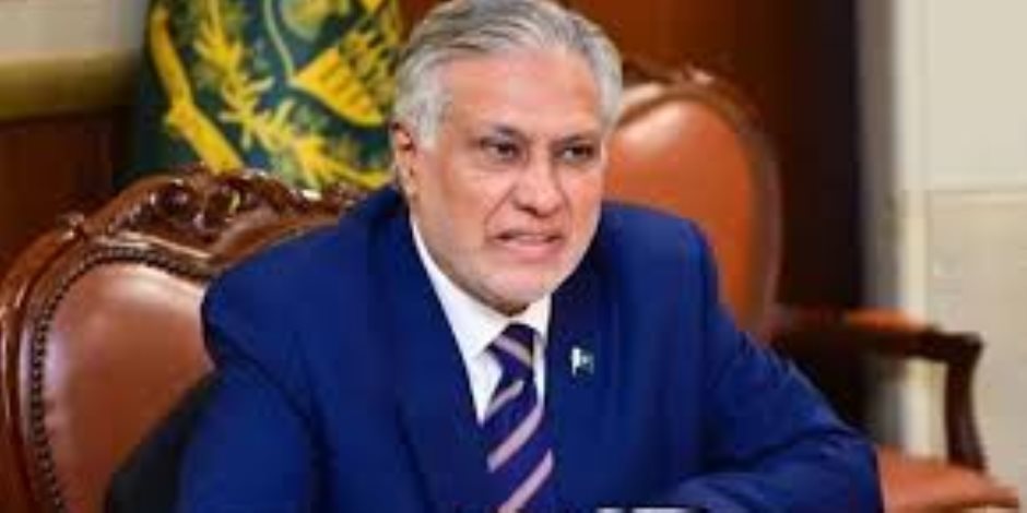 وزير الخارجية الباكستانى: ندين الهجوم الأمريكى على المنشآت النووية الإيرانية