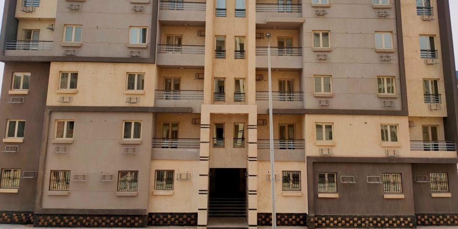 الأحد المقبل.. بدء تسليم وحدات بمشروع "سكن مصر" للفائزين بمدينة غرب قنا الجديدة الأحد المقبل.. بدء تسليم وحدات بمشروع "سكن مصر" للفائزين بمدينة غرب قنا الجديدة