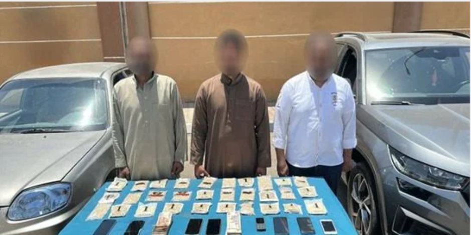 الداخلية تحبط محاولة جلب شحنة أقراص مخدرة بنصف مليار جنيه قبل تهريبها لإحدى الدول (صور) 
