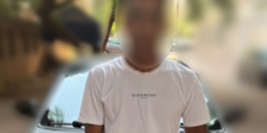 ضبط قائد سيارة تابعة لإحدى شركات النقل الذكي لقيامه بالتحرش بسيدة أجنبية