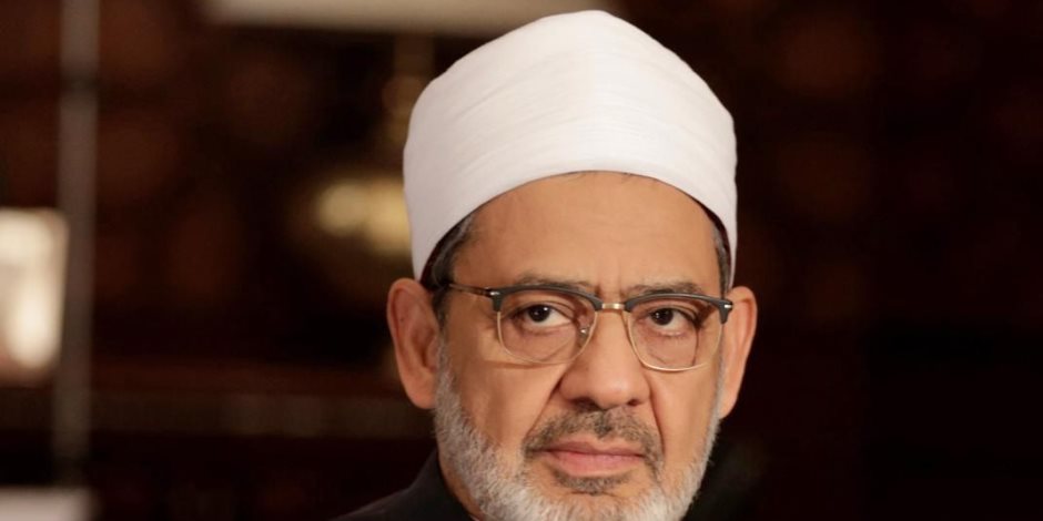 شيخ الأزهر ينعى الدكتور رفعت العوضي عضو مجمع البحوث الإسلامية شيخ الأزهر ينعى الدكتور رفعت العوضي عضو مجمع البحوث الإسلامية