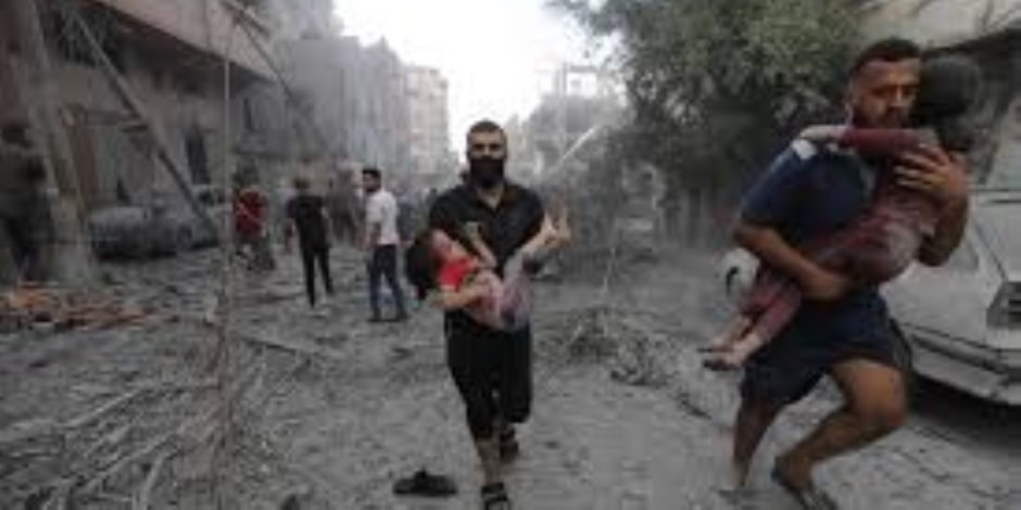 قصف الاحتلال لقطاع غزة يسفر عن شهداء ومصابون ويواصل التصعيد فى الضفة قصف الاحتلال لقطاع غزة يسفر عن شهداء ومصابون ويواصل التصعيد فى الضفة