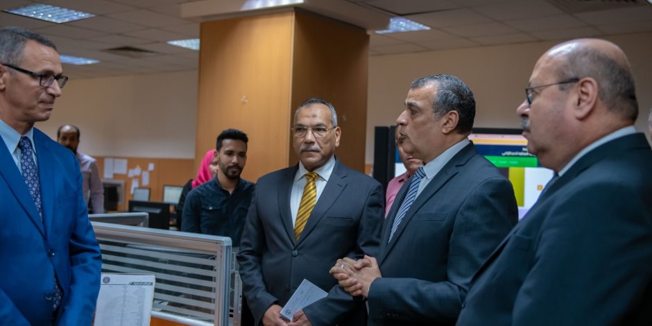 وزير الدولة للإنتاج الحربي يتفقد شركة TUYA Technology لنظم المعلومات والحلول الرقمية التابعة للوزارة وزير الدولة للإنتاج الحربي يتفقد شركة TUYA Technology لنظم المعلومات والحلول الرقمية التابعة للوزارة