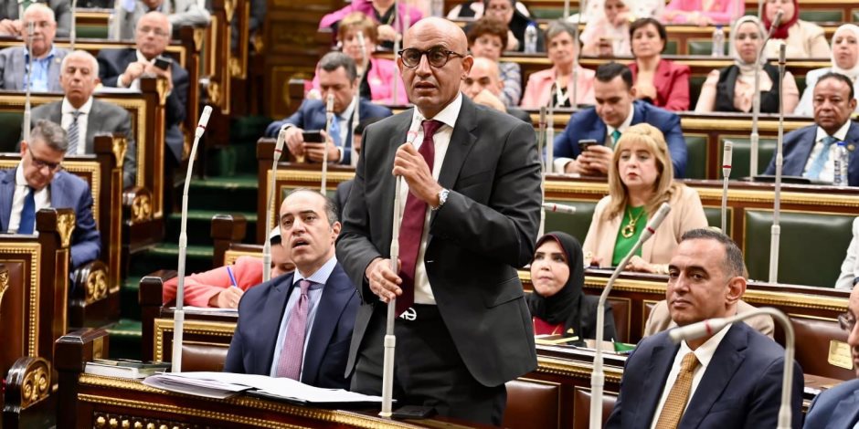 وزير التعليم يستعرض فلسفة الوزارة فى مشروع شهادة البكالوريا المصرية أمام البرلمان وزير التعليم يستعرض فلسفة الوزارة فى مشروع شهادة البكالوريا المصرية أمام البرلمان