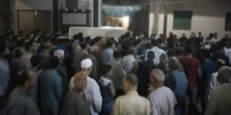 قبل خطوبته بأيام .. وداع مؤلم للمهندس أحمد الدرس ضحية حريق سنترال رمسيس قبل خطوبته بأيام .. وداع مؤلم للمهندس أحمد الدرس ضحية حريق سنترال رمسيس