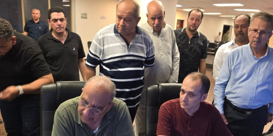 وزير الكهرباء يجري زيارة ميدانية إلى محطة الشباب المركبة بمنطقة القصاصين محافظة الإسماعيلية