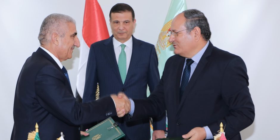 وزارة الزراعة وأكساد يوقعان حزمة مشروعات لتعزيز الأمن الغذائي والتنمية الزراعية المستدامة في مصر وزارة الزراعة وأكساد يوقعان حزمة مشروعات لتعزيز الأمن الغذائي والتنمية الزراعية المستدامة في مصر
