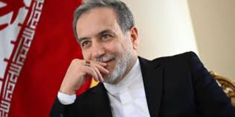 إيران تنفى عقد لقاء بين وزير خارجيتها والمبعوث الأمريكى إيران تنفى عقد لقاء بين وزير خارجيتها والمبعوث الأمريكى