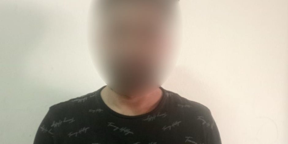 ضبط قائد سيارة نقل لقيامه بالإصطدام بسيارة أخرى بالقاهرة ضبط قائد سيارة نقل لقيامه بالإصطدام بسيارة أخرى بالقاهرة