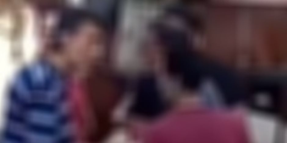الداخلية : فيديو بيع المخدرات في أحد شوارع القليوبية المتداول على صفحات الإرهابية قديم سبق تداوله منذ عدة أعوام الداخلية : فيديو بيع المخدرات في أحد شوارع القليوبية المتداول على صفحات الإرهابية قديم سبق تداوله منذ عدة أعوام