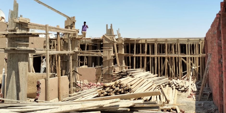 تنفيذ حملات إزالة لمخالفات بناء وإشغالات وغلق أنشطة مخالفة بعددٍ من المدن الجديدة تنفيذ حملات إزالة لمخالفات بناء وإشغالات وغلق أنشطة مخالفة بعددٍ من المدن الجديدة