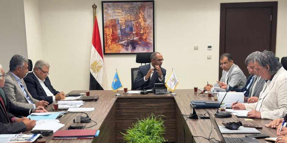 نائب وزير الاسكان يتابع موقف عددٍ من مشروعات مياه الشرب والصرف الصحى على مستوى الجمهورية نائب وزير الاسكان يتابع موقف عددٍ من مشروعات مياه الشرب والصرف الصحى على مستوى الجمهورية