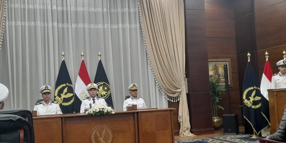 مساعد وزير الداخلية يعلن التيسيرات المقدمة للراغبين في الالتحاق بكلية الشرطة..تعرف عليها مساعد وزير الداخلية يعلن التيسيرات المقدمة للراغبين في الالتحاق بكلية الشرطة..تعرف عليها