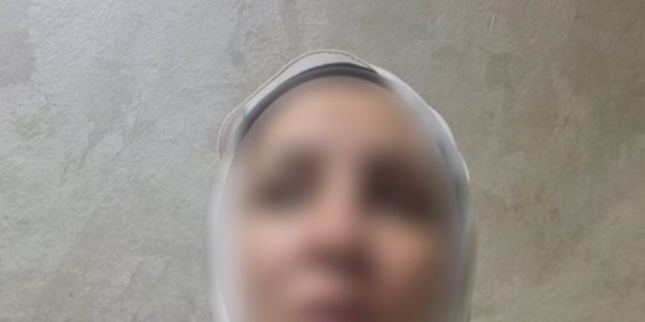 ضبط صانعة محتوى بثت مقاطع فيديو تشهير وإساءة للمسؤولين بإحدى الجهات الحكومية
