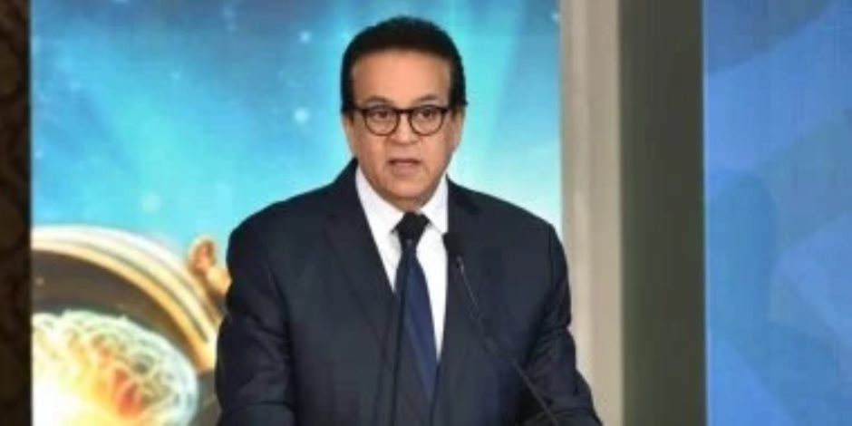 وزير الصحة: إجراء أكثر من 183 ألف عملية جراحة مخ وأعصاب ضمن مباردة الرئاسة وزير الصحة: إجراء أكثر من 183 ألف عملية جراحة مخ وأعصاب ضمن مباردة الرئاسة