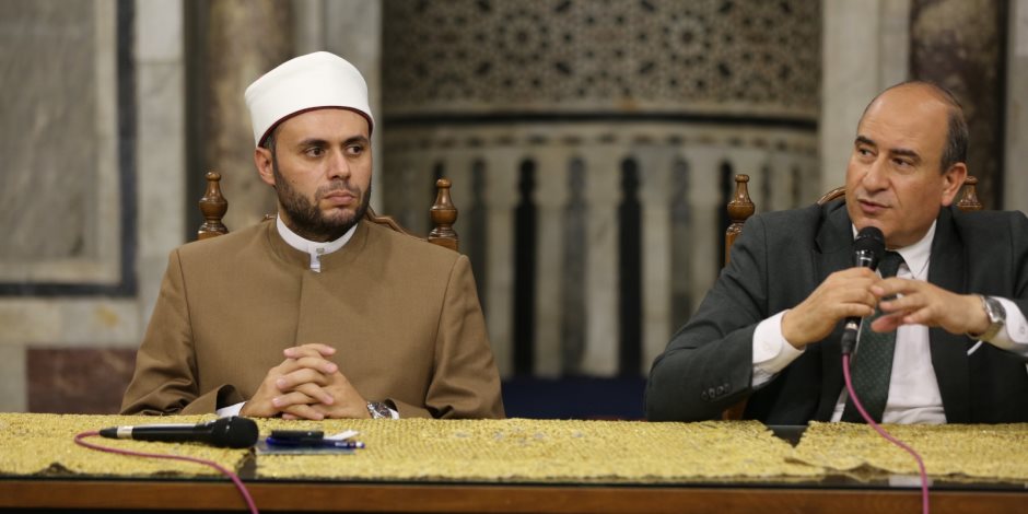 الملتقى الفقهي بالأزهر: مكانة الجار في الإسلام والالتزام بحقوقه كاملة تعزز تماسك المجتمع ووحدته الملتقى الفقهي بالأزهر: مكانة الجار في الإسلام والالتزام بحقوقه كاملة تعزز تماسك المجتمع ووحدته