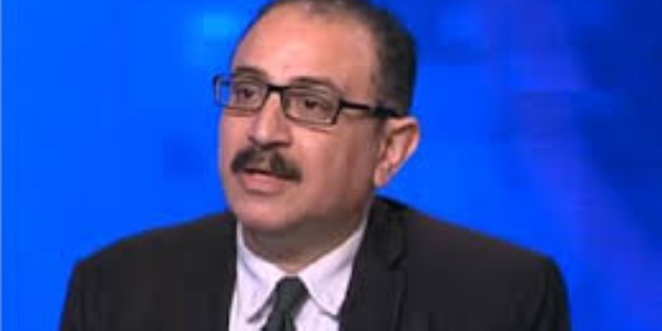 طارق فهمى : إدخال المساعدات لغزة ثمرة لتحرك مصرى شامل يمهد لعودة المفاوضات طارق فهمى : إدخال المساعدات لغزة ثمرة لتحرك مصرى شامل يمهد لعودة المفاوضات