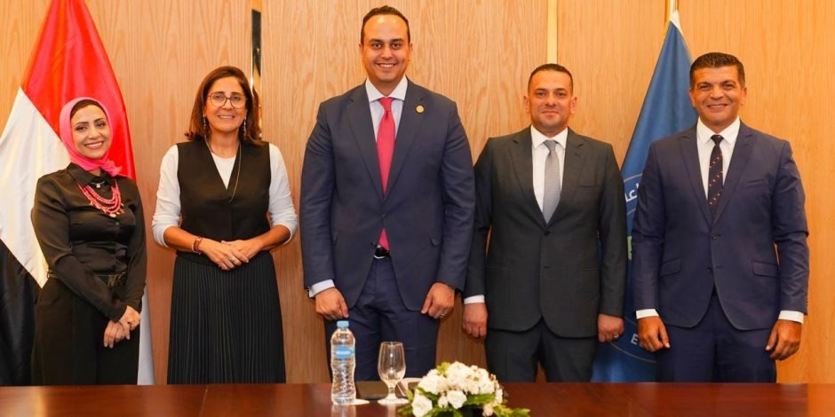 رئيس هيئة الرعاية الصحية يتابع مع رئيس شركة نوفارتس مصر مؤشرات تنفيذ مذكرة التفاهم لتعزيز رعاية مرضى الأورام وتوسيع التعاون في مجالات أمراض القلب
