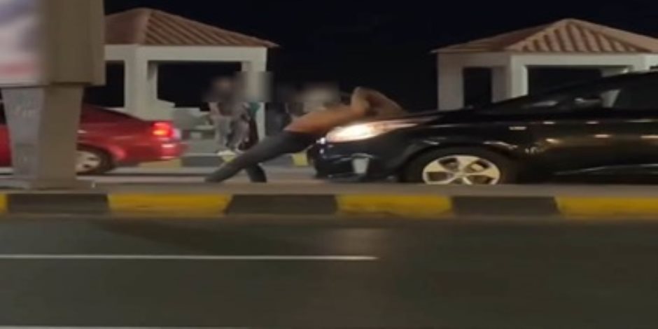 بالإسكندرية.. ضبط عاطل افتعل إصابته في حادث مصادمة لابتزاز قائدي السيارات (فيديو)