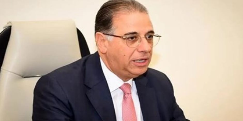 نائب وزير الخارجية بشأن انتخابات مجلس الشيوخ بالخارج: تخصيص 136 لجنة انتخابية داخل مقار البعثات المصرية في 117 دولة واكتمال كافة الاستعدادات نائب وزير الخارجية بشأن انتخابات مجلس الشيوخ بالخارج: تخصيص 136 لجنة انتخابية داخل مقار البعثات المصرية في 117 دولة واكتمال كافة الاستعدادات