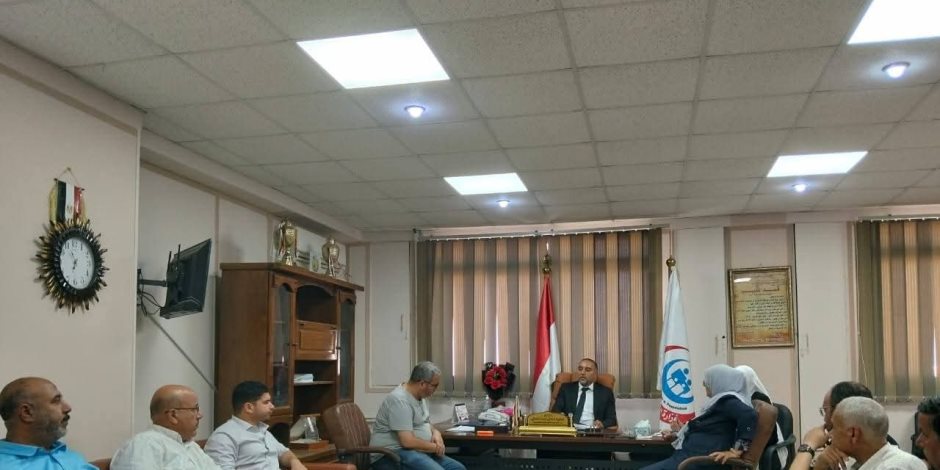 "وكيل صحة شمال سيناء' يجتمع بمديري الإدارات ويوجه بنوفير كافة الخدمات الطبية للمواطنين (صور ) "وكيل صحة شمال سيناء' يجتمع بمديري الإدارات ويوجه بنوفير كافة الخدمات الطبية للمواطنين (صور )