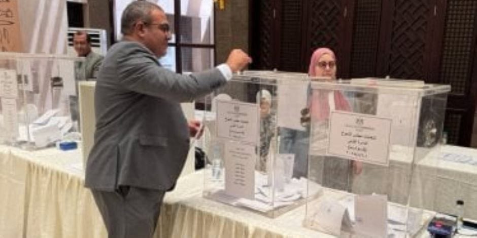 انتخابات مجلس الشيوخ.. المصريون فى أذربيجان يدلون بأصواتهم 