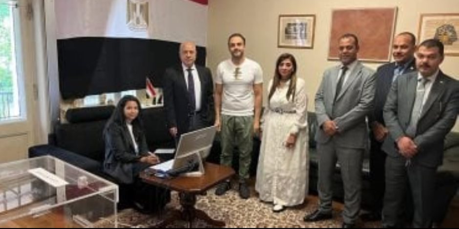انتخابات مجلس الشيوخ 2025.. أبناء الجالية المصرية بالنرويج يدلون بأصواتهم (صور)