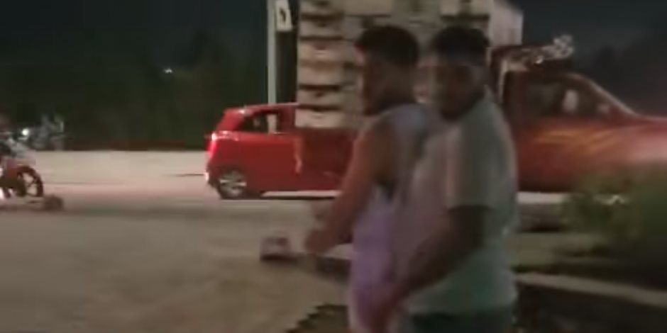 القبض على السائق مرتكب واقعة التعدى على مواطن فى الفيوم لخلاف حول أولوية المرور القبض على السائق مرتكب واقعة التعدى على مواطن فى الفيوم لخلاف حول أولوية المرور