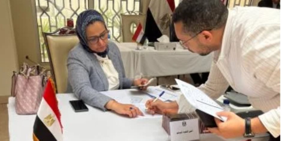 «أبناؤك الأوفياء لبوا نداءك في كل حين وزمان».. إقبال تاريخي من المصريين بالخليج على صناديق الاقتراع في انتخابات مجلس الشيوخ