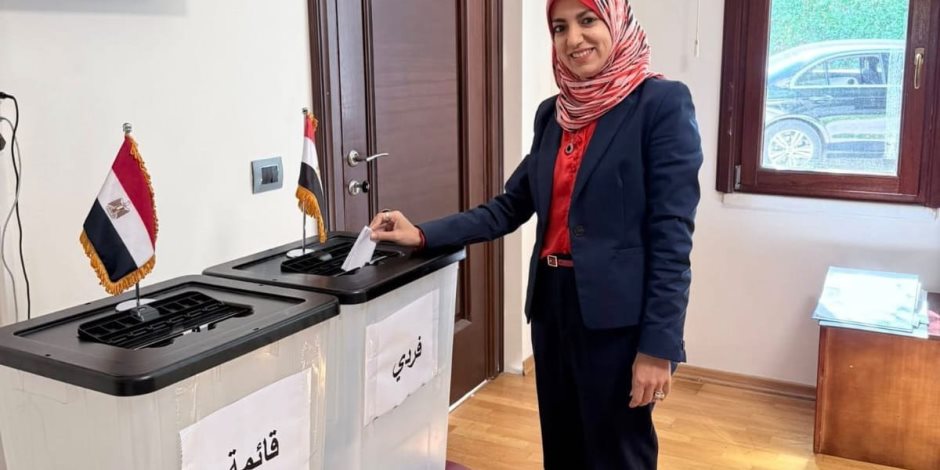 أبناء الجالية المصرية في ألبانيا يواصلون الإدلاء بأصواتهم في انتخابات الشيوخ أبناء الجالية المصرية في ألبانيا يواصلون الإدلاء بأصواتهم في انتخابات الشيوخ