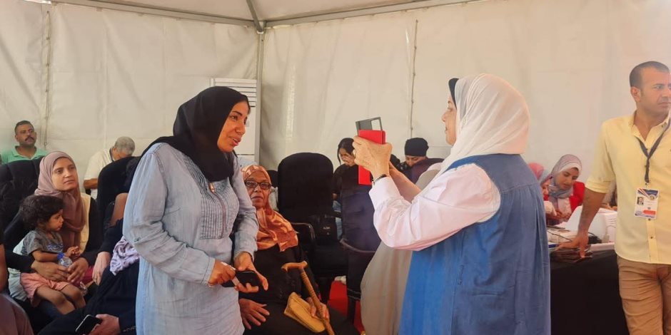المرأة تقود المشهد الانتخابي في لجنة مدرسة جيل 2000 بمدينة 6 أكتوبر المرأة تقود المشهد الانتخابي في لجنة مدرسة جيل 2000 بمدينة 6 أكتوبر