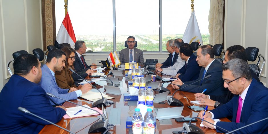 وزير التموين يصدر قرارًا ببدء الأوكازيون الصيفي اعتبارًا من ٤ أغسطس ويستمر لمدة شهر وزير التموين يصدر قرارًا ببدء الأوكازيون الصيفي اعتبارًا من ٤ أغسطس ويستمر لمدة شهر