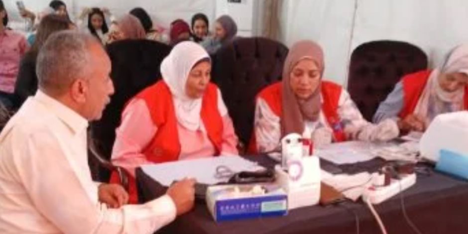 حملة 100 يوم صحة تدعم الناخبين بلجان أكتوبر بخدمات طبية متكاملة في ثاني أيام انتخابات الشيوخ 2025 حملة 100 يوم صحة تدعم الناخبين بلجان أكتوبر بخدمات طبية متكاملة في ثاني أيام انتخابات الشيوخ 2025