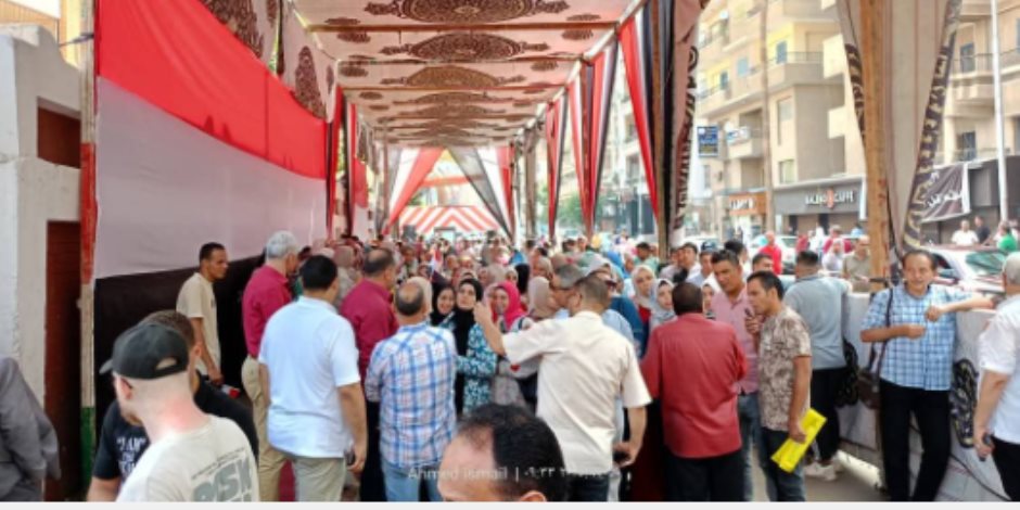 إقبال كثيف على لجان الشرقية فى ثانى أيام انتخابات مجلس الشيوخ إقبال كثيف على لجان الشرقية فى ثانى أيام انتخابات مجلس الشيوخ